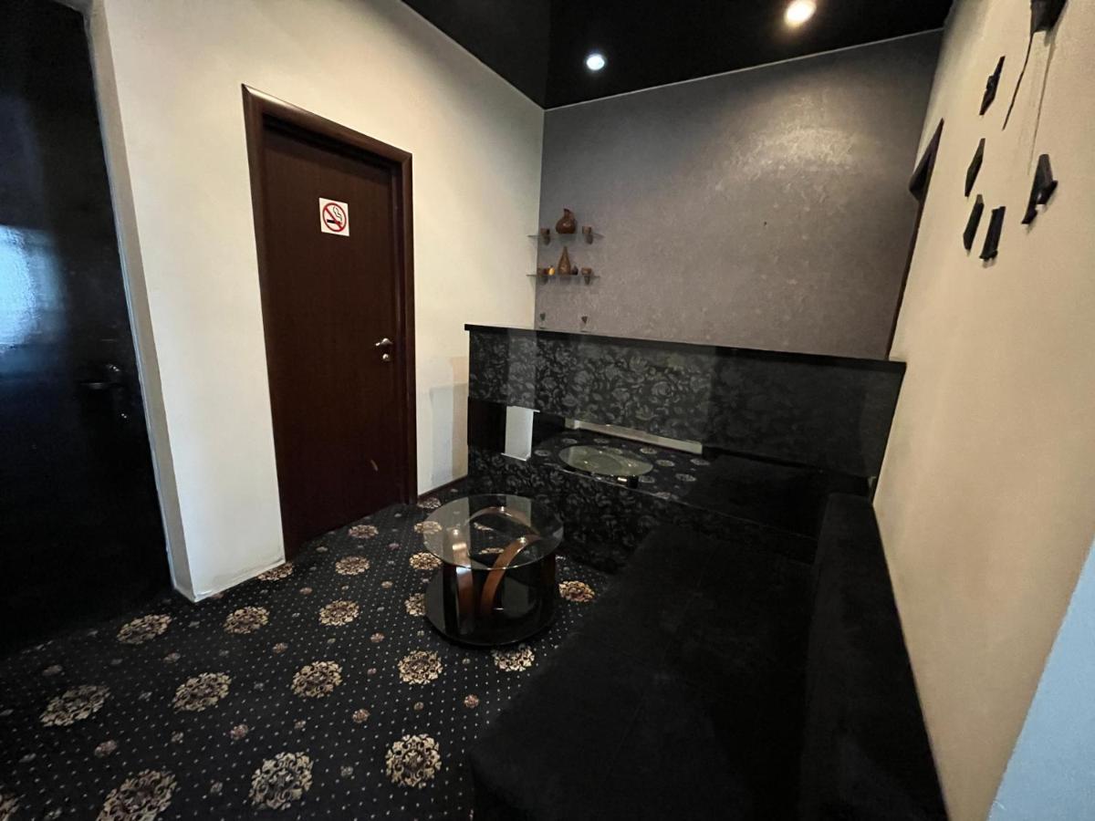 Hotel New Royal Tbilisi Exterior foto